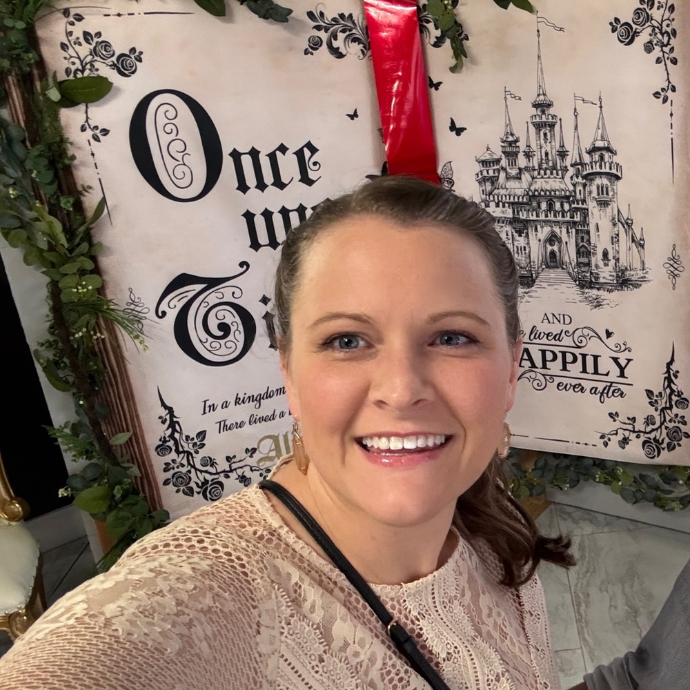 Meet your Posher, Erica